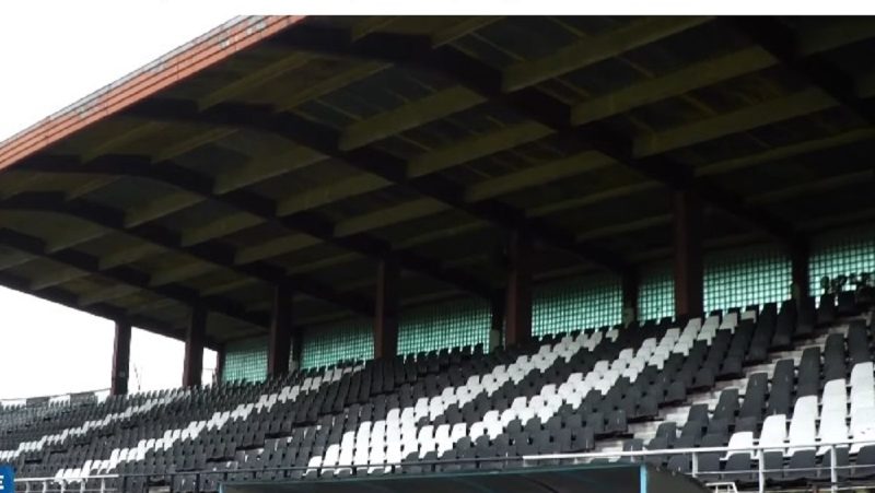 Stadionul din Petroșani, în plină modernizare pentru meciurile Corvinului din SuperLigă
