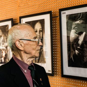 698254485_4323527401309235_8341623818722166361_n Artistul fotograf Francisc Németh alături de mari maeștri ai artei fotografice românești, în expoziția aniversară a Asociației Artiștilor Fotografi din România