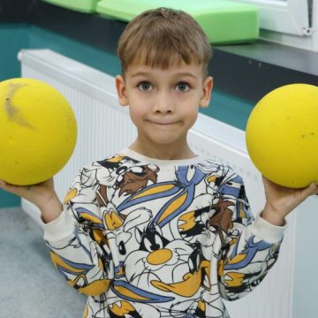 Foto Salvați Copiii_timp liber (1) Unu din trei copii își dorește mai mult timp cu familia și mai multe ore petrecute în aer liber