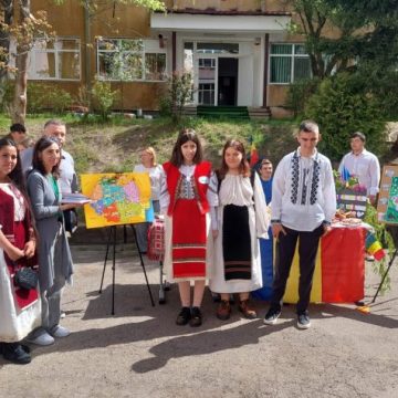 Ziua Europei sărbătorită cu inspirație și distracție la Liceul Tehnologic „Dimitrie Leonida” Petroșani