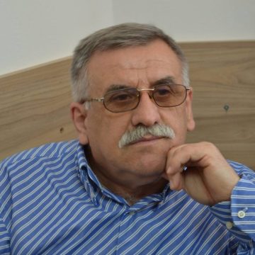 Lungul drum de la opinci la pantofi