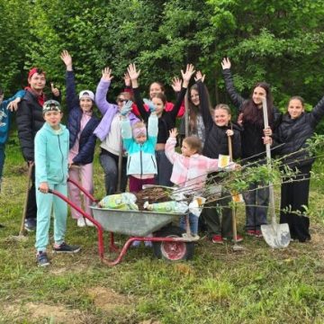„Pădurea Glasurilor de Argint” – un dar verde pentru viitor