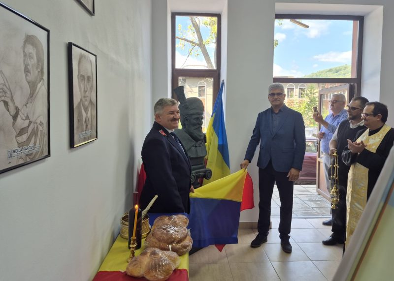 Bustul lui Mihai Viteazu și portretele unor personalități ale Văii Jiului sunt noile puncte de reper în „Muzeul de Istorie și Cultură” din Gara Petroșani